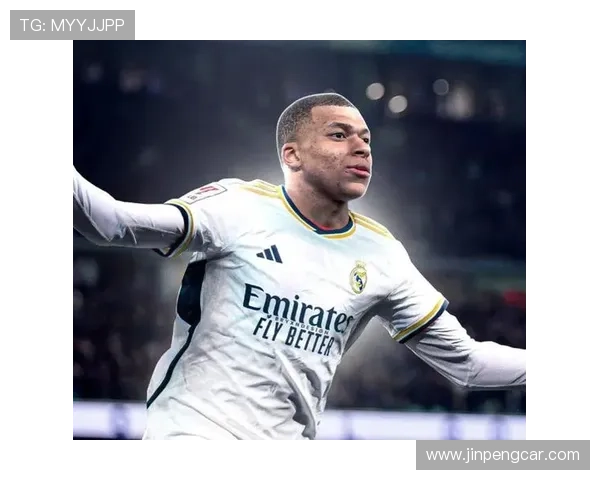 18号足球球衣球星盘点：历史经典与现役巨星的传奇足迹