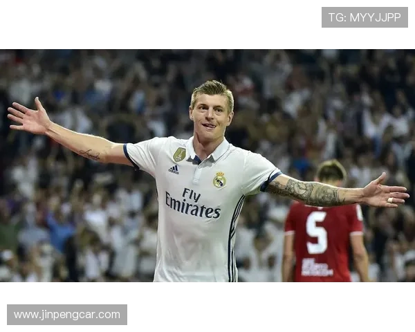 2025年全球最受瞩目的足球球星排行榜前十名揭秘