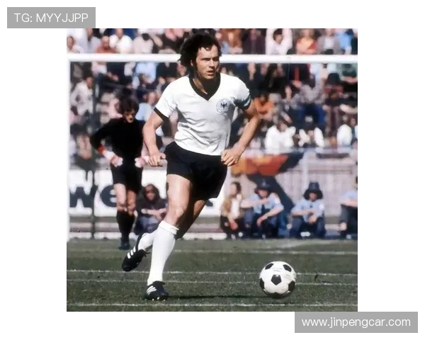 世界足球界那些以帅气外表闻名的球星盘点与解析