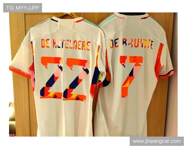 足球巨星经典球衣与运动装备背后的荣耀与时尚故事